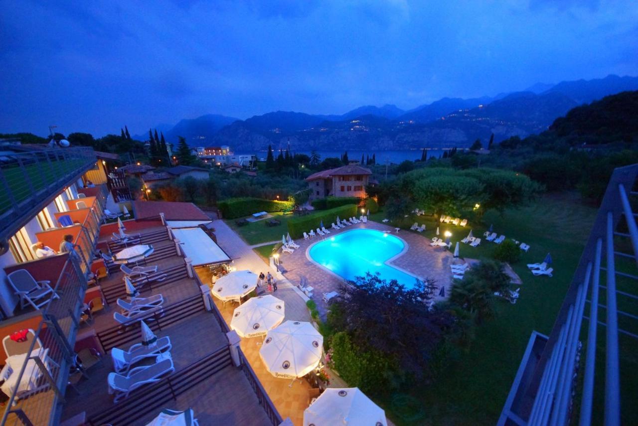 Park Hotel Val Di Monte ***S Malcesine Bagian luar foto