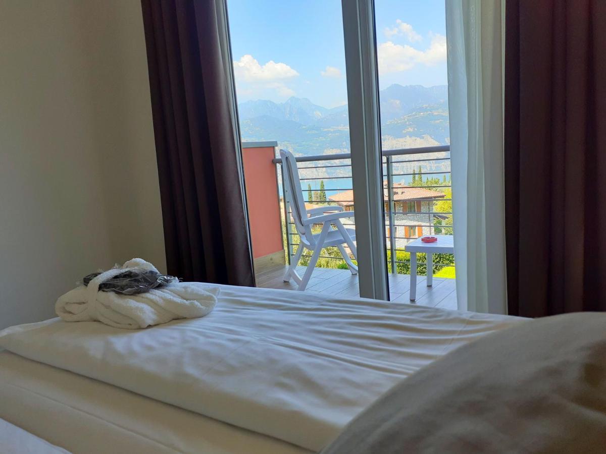 Park Hotel Val Di Monte ***S Malcesine Bagian luar foto