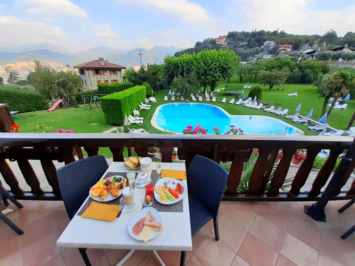 Park Hotel Val Di Monte ***S Malcesine Bagian luar foto