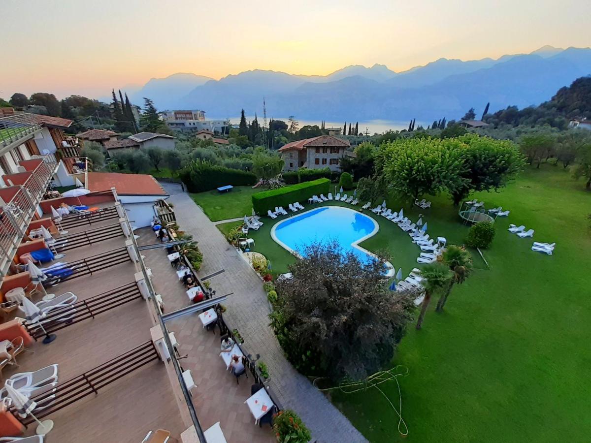 Park Hotel Val Di Monte ***S Malcesine Bagian luar foto